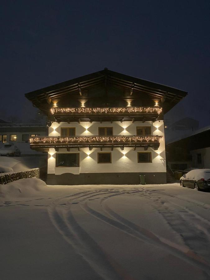 Glemm Lodge Apartments - Joker Card Im Sommer Inklusive Saalbach-Hinterglemm Exterior photo